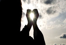 PG平台-阿尔艾因锋线火力全开，防守压力山大