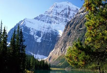 PG电子线上登入-西悉尼流浪者新星爆发，挑战帕尔梅拉斯防线坚固