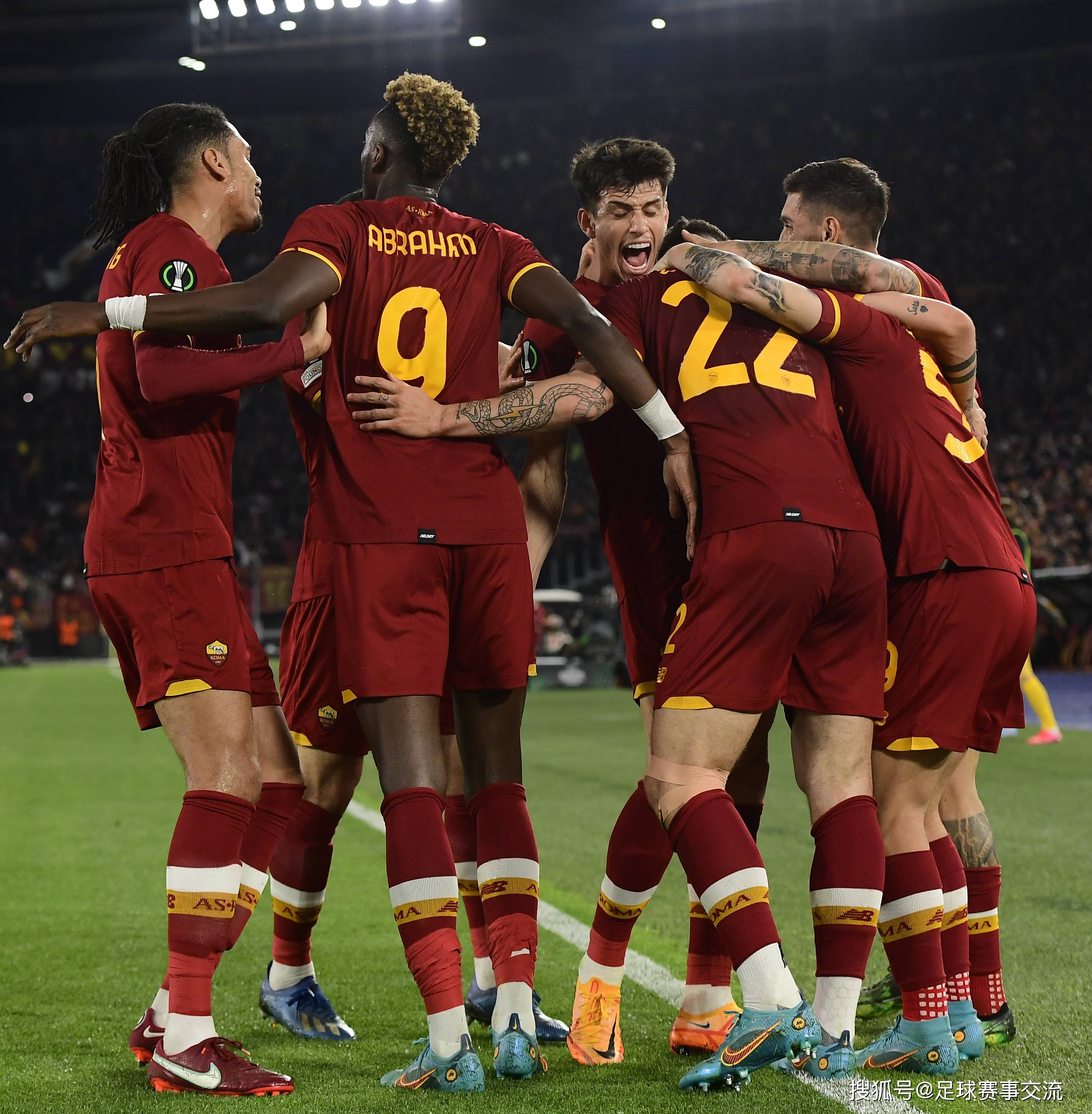 包含那不勒斯客场大胜罗马,遥遥领先的词条 包含那不勒斯客场大胜罗马,遥遥领先的词条