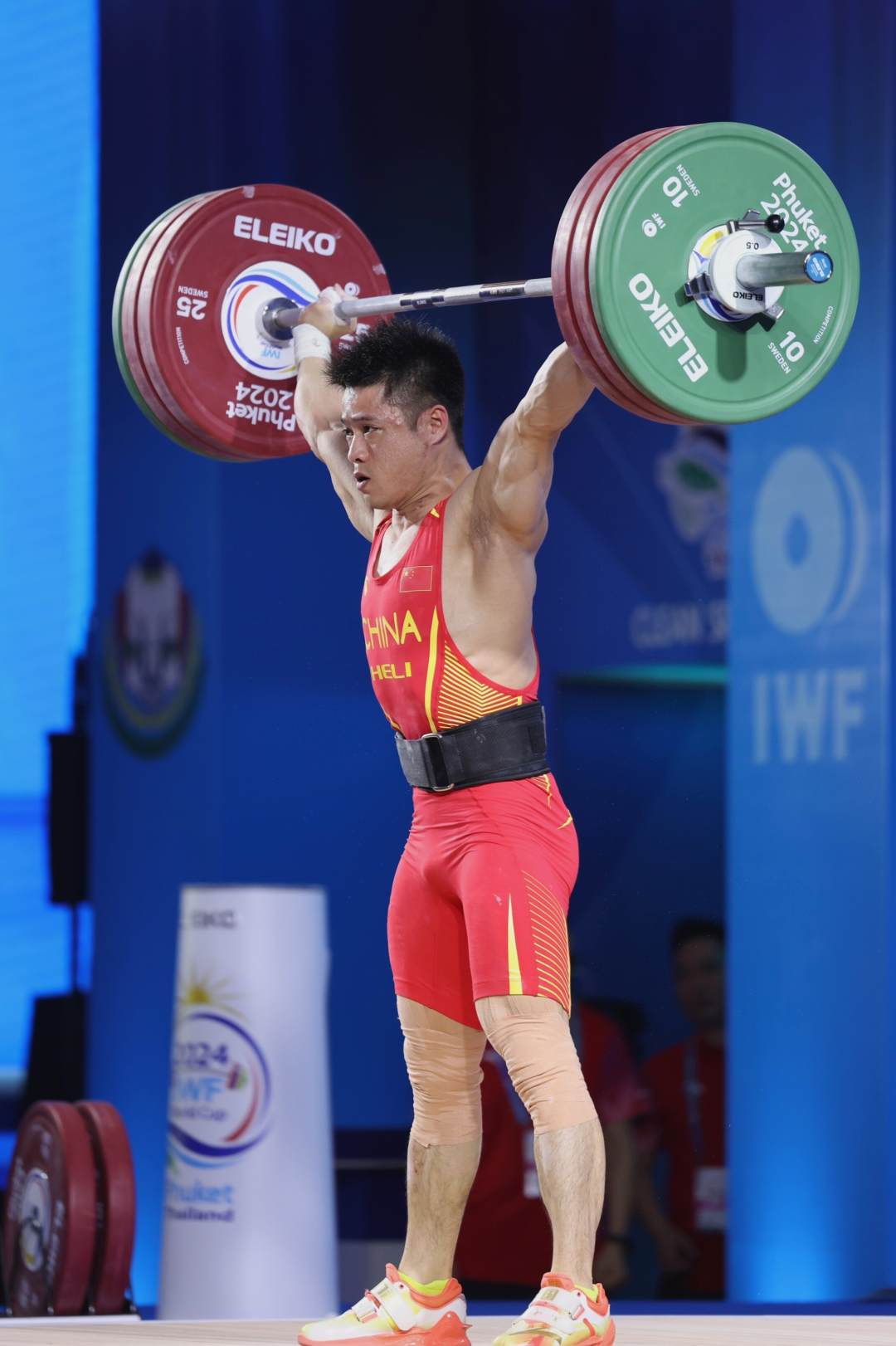 PG平台-包含世界级赛事备受关注，选手为冠军努力的词条