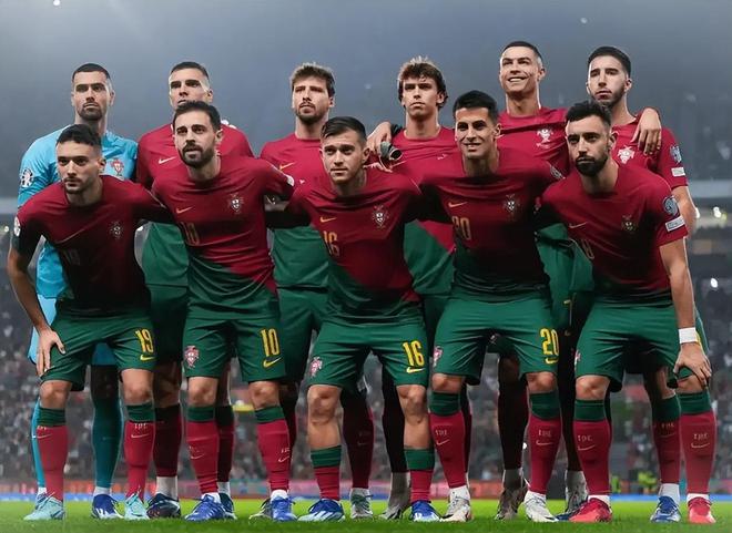 欧预赛硝烟弥漫,球队化解对手攻势的简单介绍 欧预赛硝烟弥漫,球队化解对手攻势的简单介绍