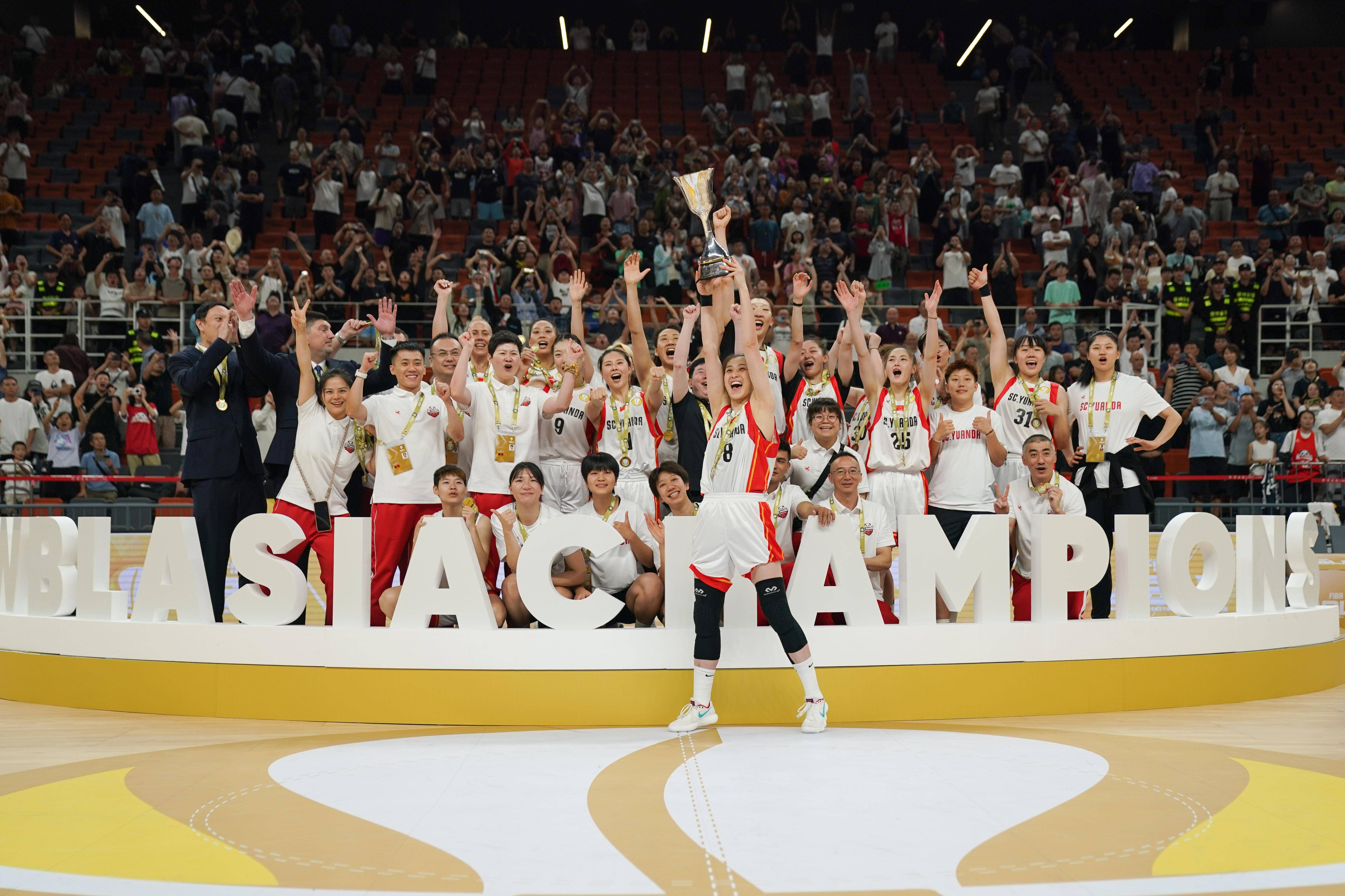 PG电子官方-国际篮球联赛吸引大批球员参与