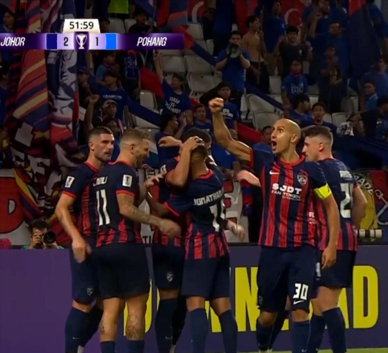 申花爆冷逆转胜，排名大幅上升