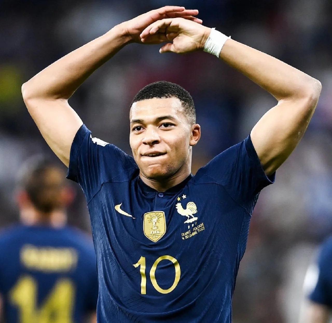 法国男子足球队惨败,尴尬出局 法国男子足球队惨败,尴尬出局