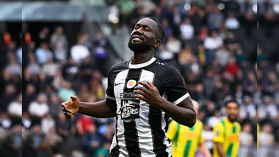 关于南特客场遭遇失利，危机四伏待解的信息