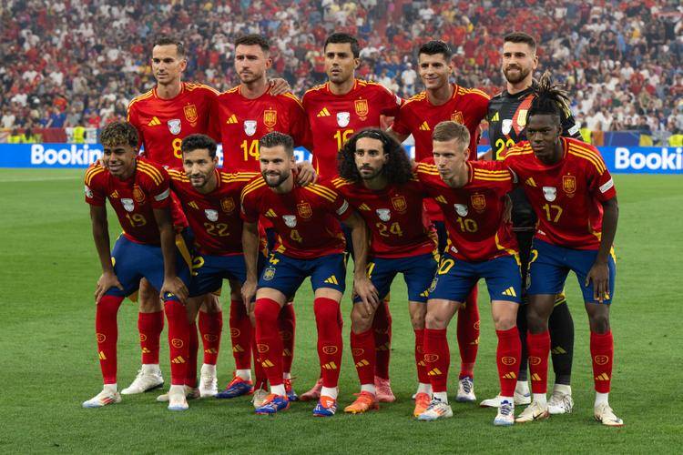 包含丹麦足球队在激动比赛中全力争胜,实现突破的词条 包含丹麦足球队在激动比赛中全力争胜,实现突破的词条