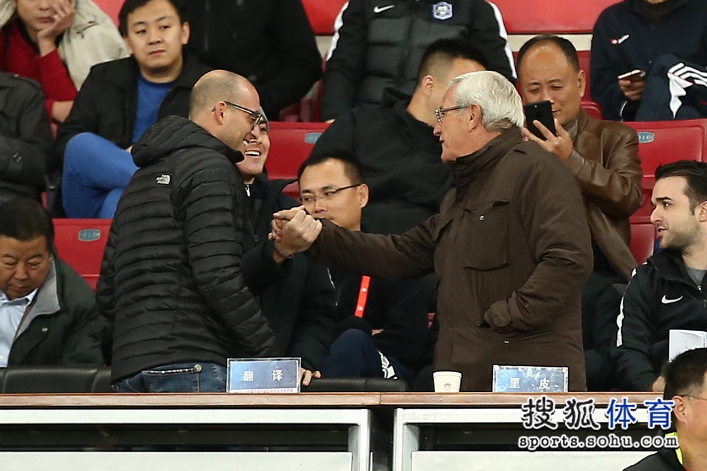 里皮下半场策略深刻，权健九人全压发放的简单介绍