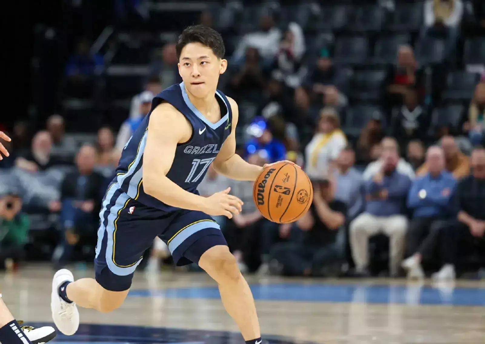 PG电子官网入口-一支实力强劲的篮球队伍在男子职业联赛中崭露头角