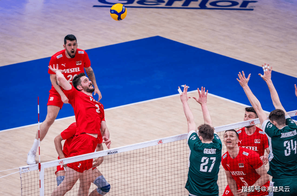 白俄罗斯大比分输给波兰，遭受挫折