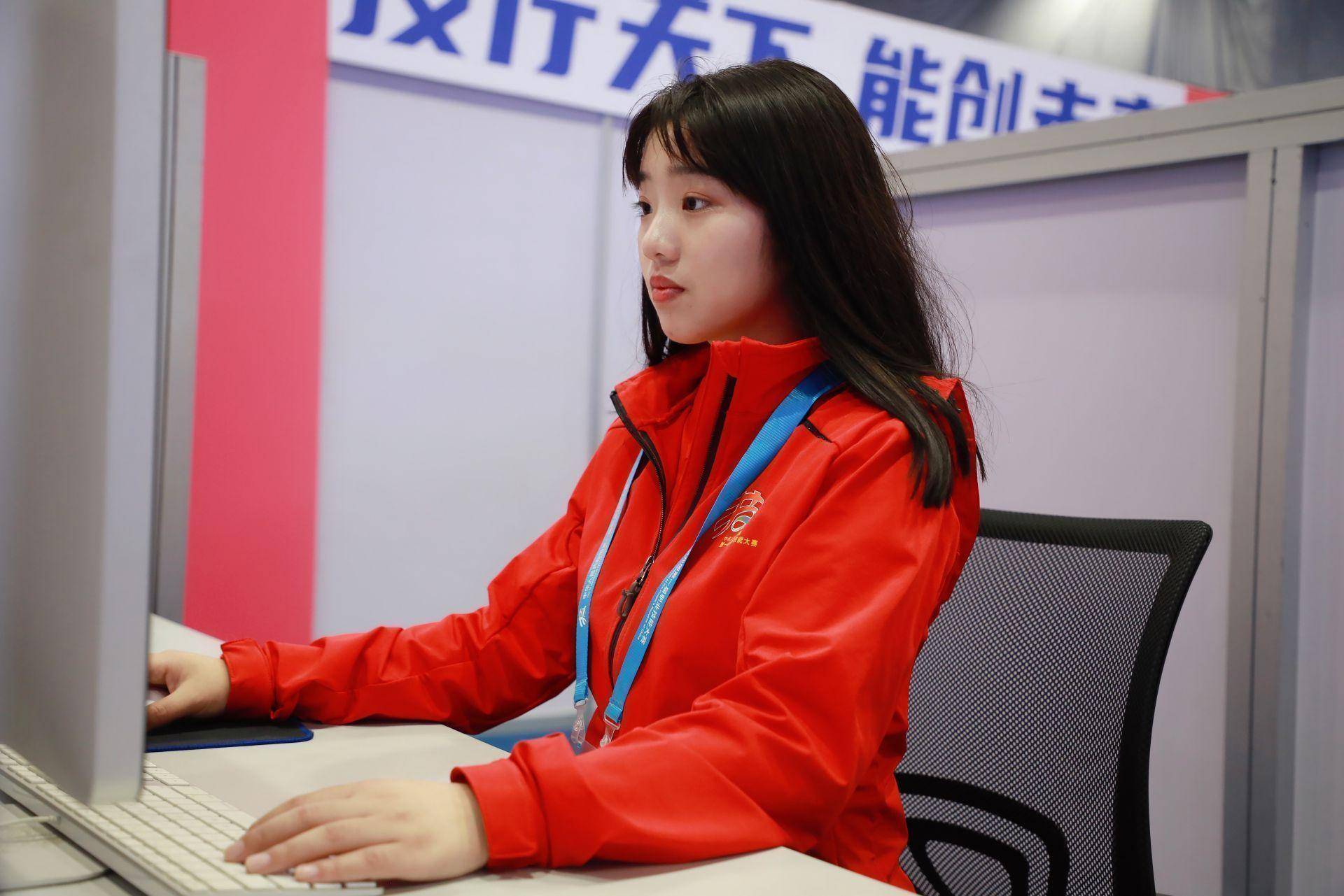 破天荒的比赛，选手突破自我