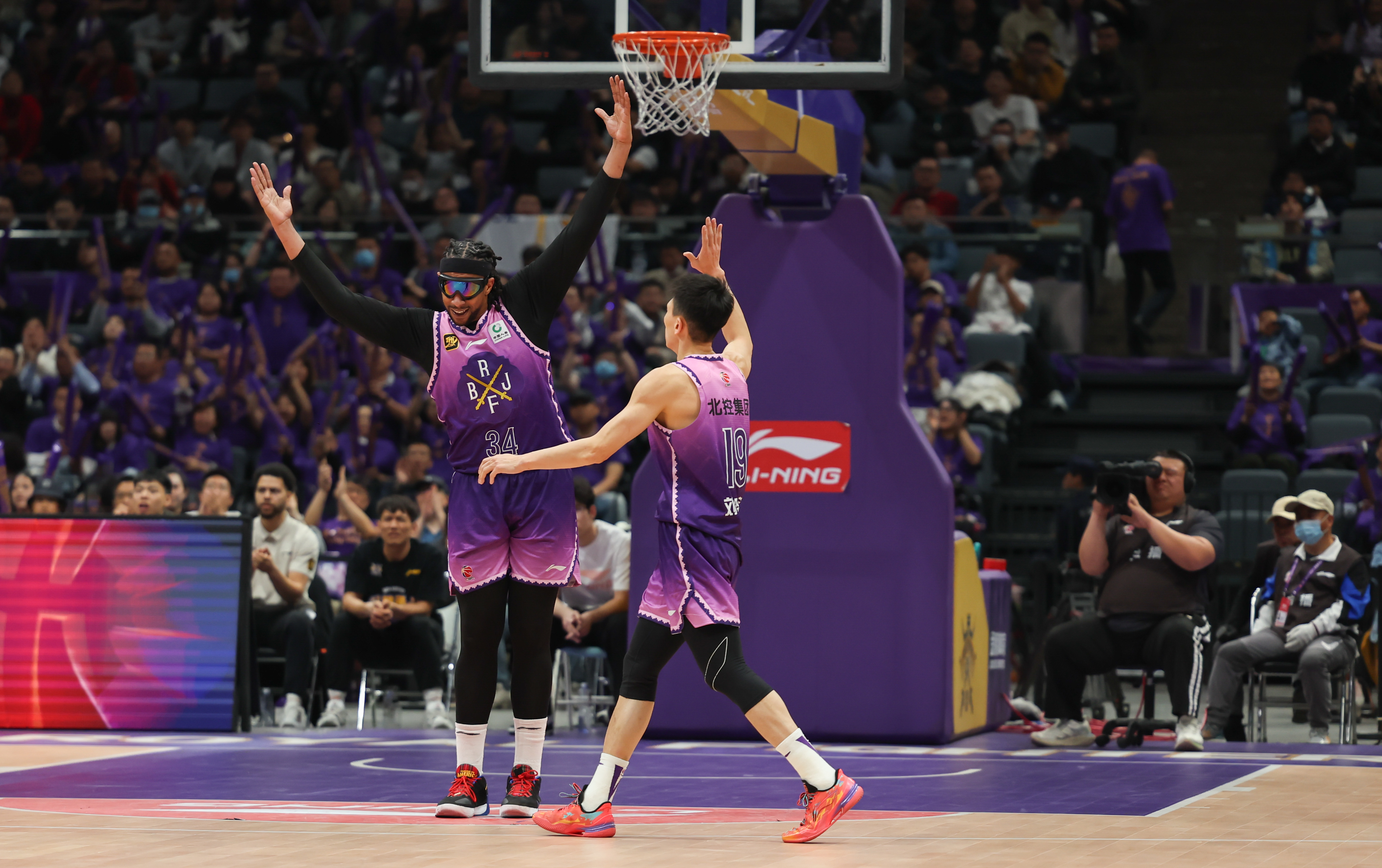 冠军之争！CBA季后赛精彩绝伦