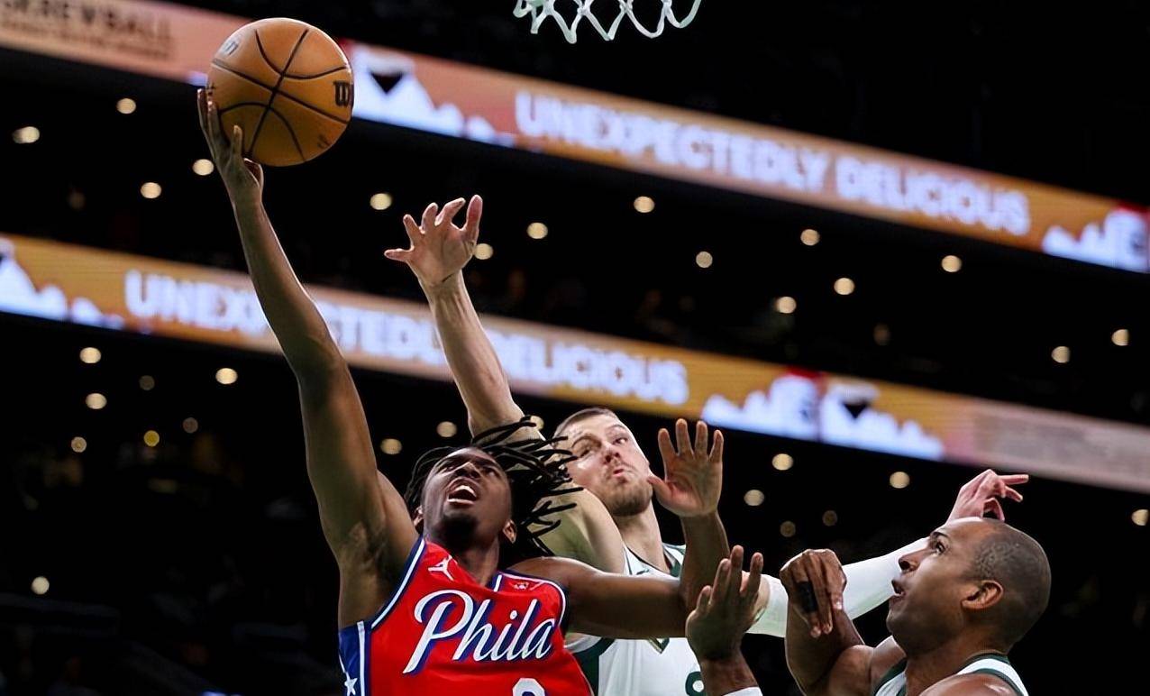 PG电子游戏-凯尔特人队进攻火力全开，击败对手