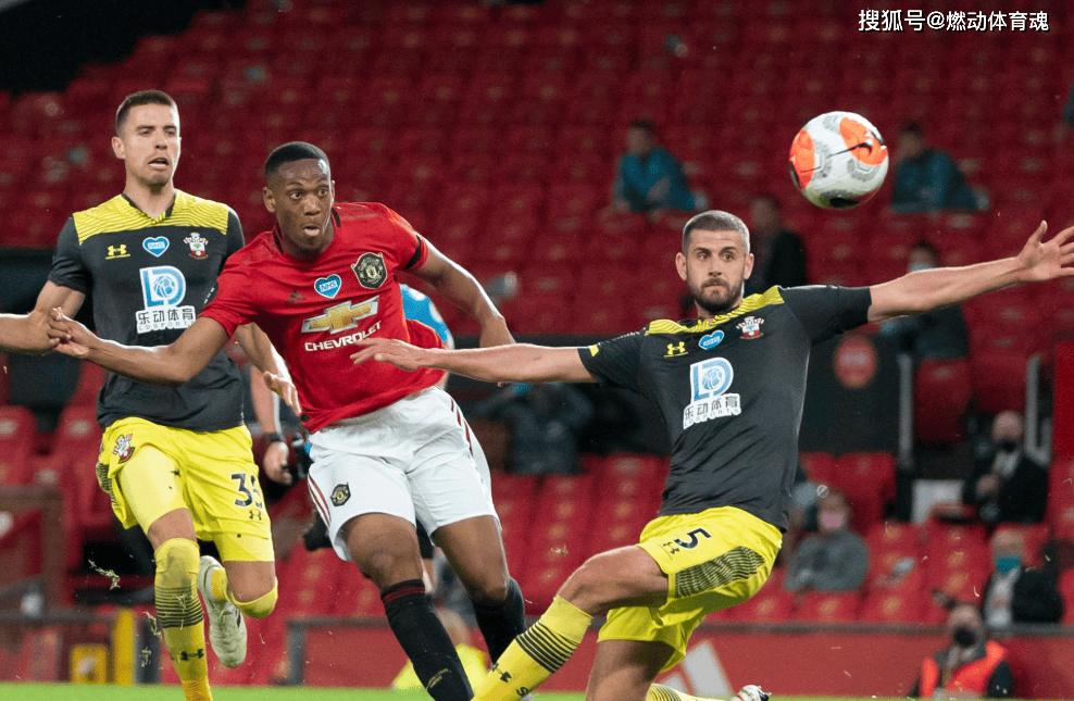 关于南安普顿客场大胜后，球队士气飙升的信息