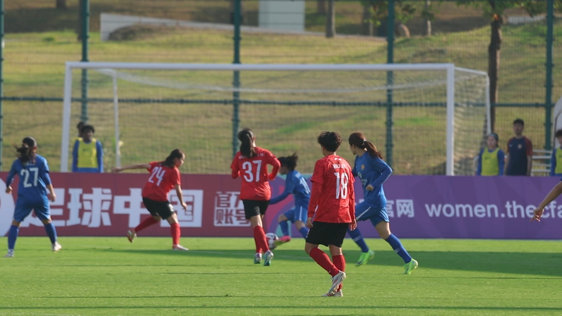 PG电子官方-精彩女足大战拉开帷幕，球队实力对决