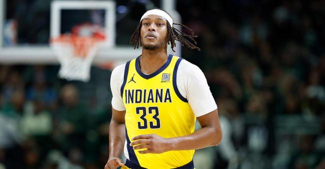 PG电子游戏-关于雄鹿主将赛季表现出色，或将蝉联MVP的信息