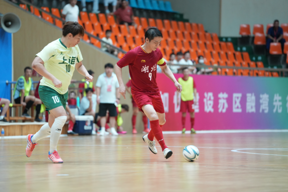 包含足球荣誉再添一笔,国内强队斩获洲际盛会胜利的词条 包含足球荣誉再添一笔,国内强队斩获洲际盛会胜利的词条