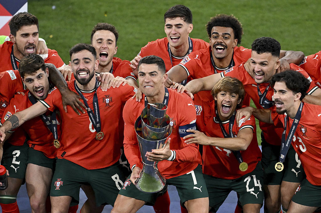 PG电子官网-卡利亚里斯努比斯主场大胜，马尔科·罗加古造两粒进球