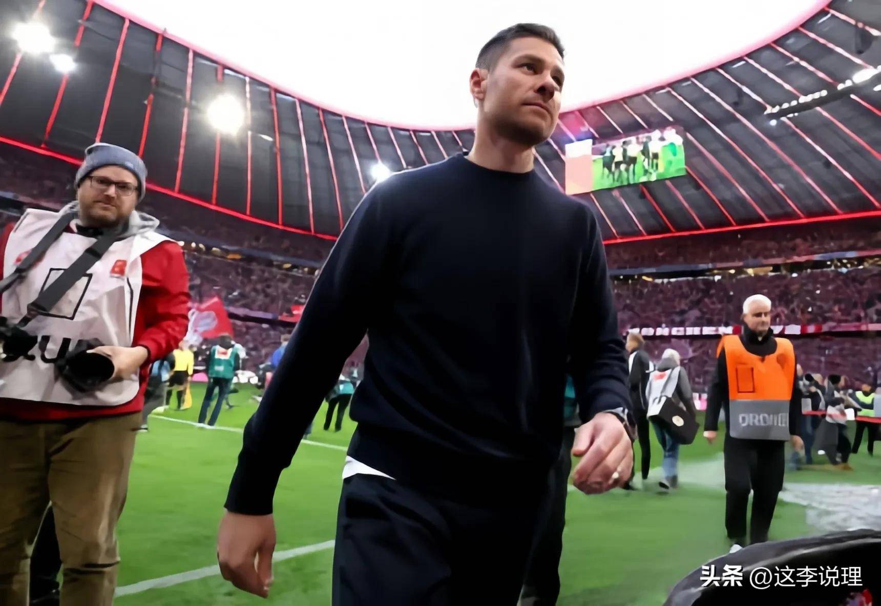 包含德波尔特斯新援赛季首秀，立即融入战术的词条