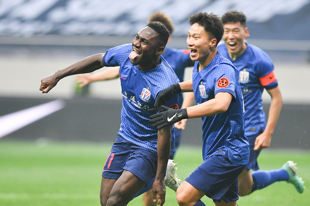 沪上球队迎难而上，向冠军发起冲刺