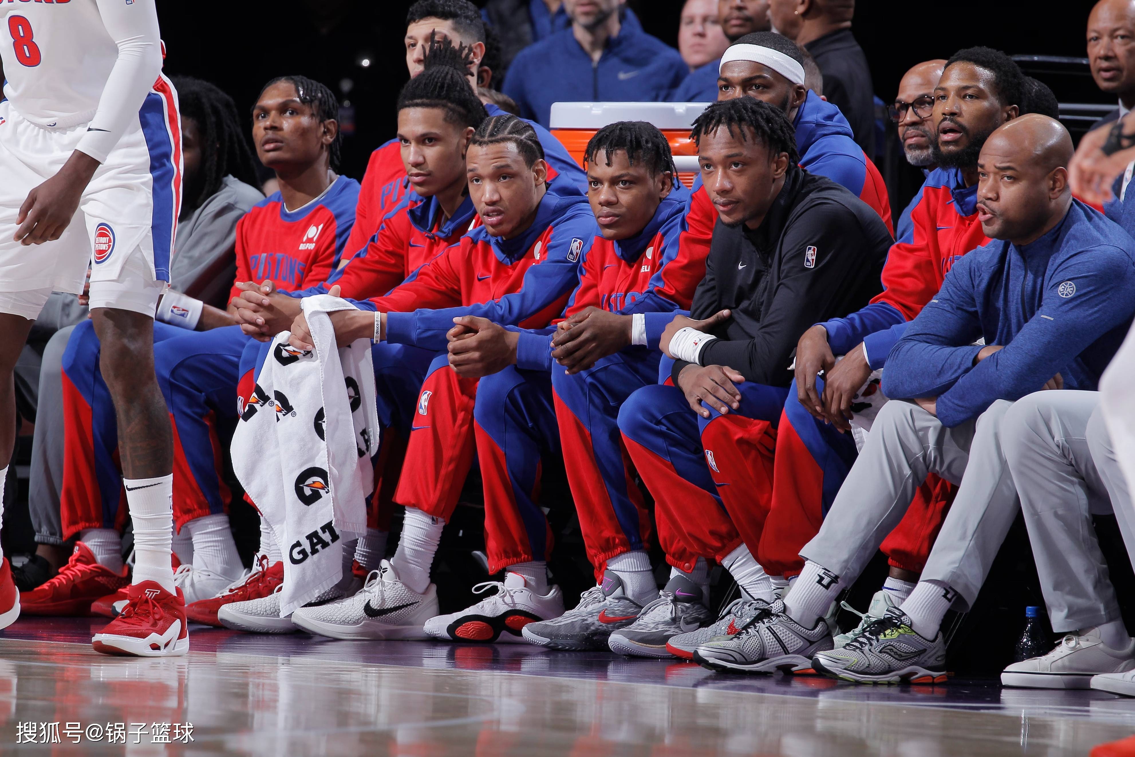 PG电子官网入口-火箭队实力不容小觑，争夺西部冠军的简单介绍