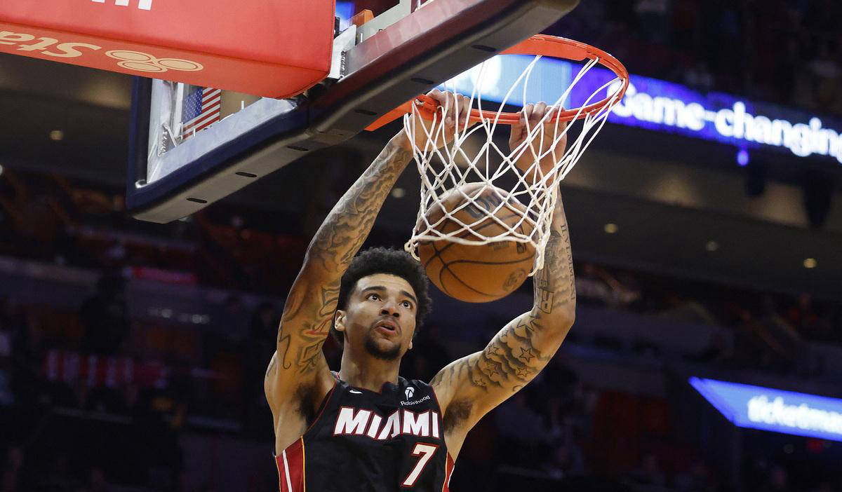 PG电子官方-热火客场击败雄鹿