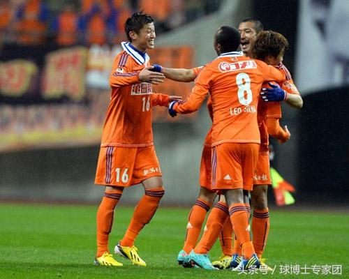 PG平台-雷吉纳主场失分，保级任务艰巨