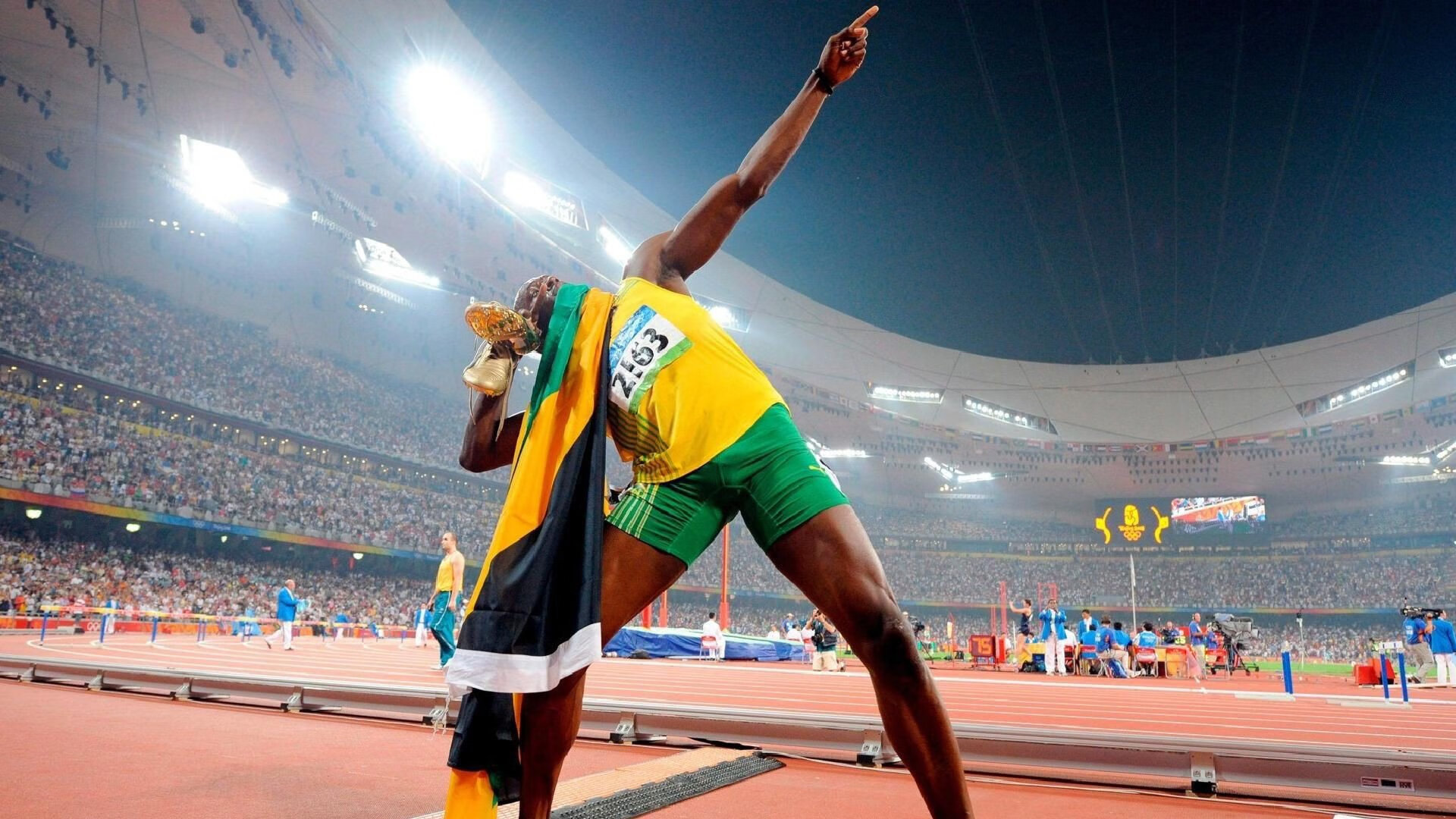 当丝绸之路的铁骑遇上硅谷的暴雨，关键先生米切尔的冷锋过境