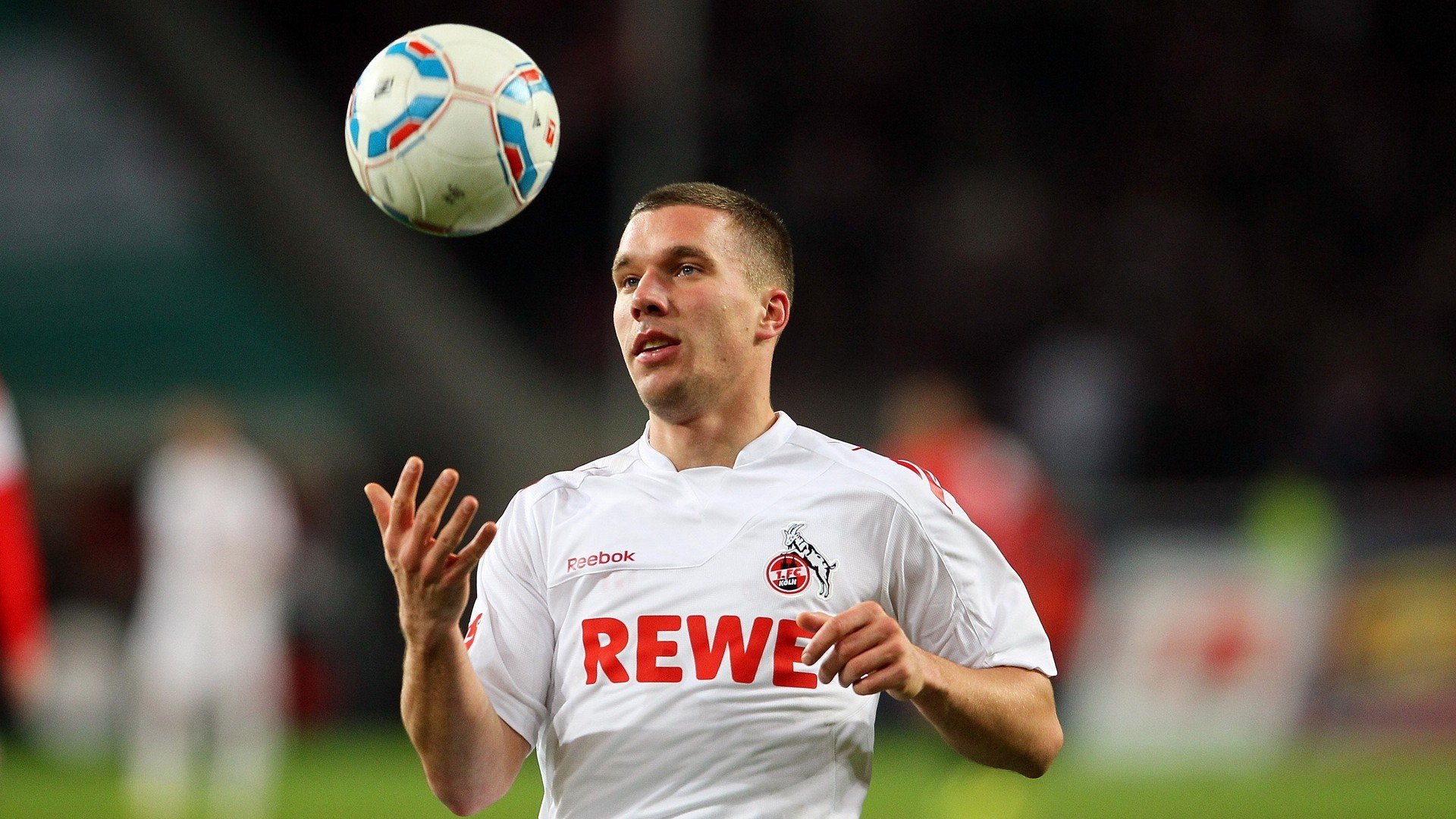 PG Soft Gaming-时钟的裂缝，若日尼奥如何在一场提前的决赛中改写了两个足球文明的命运